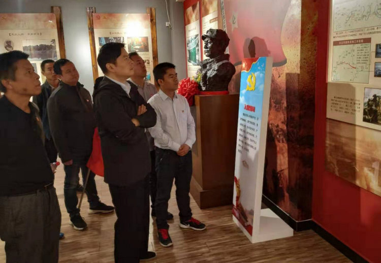 1066vip威尼斯官网党支部开展“不忘初心、牢记使命”主题党日活动